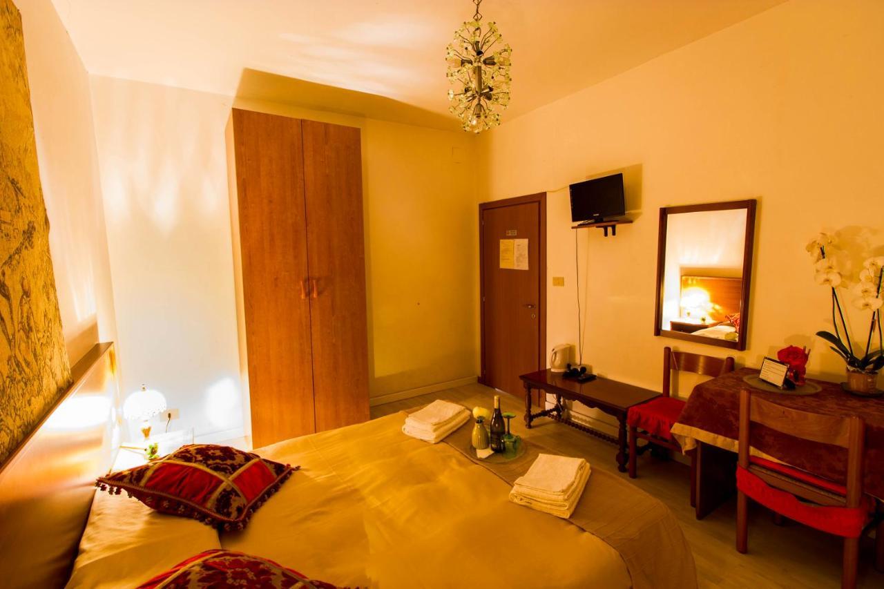 Venice Rainbow Hotel Luaran gambar