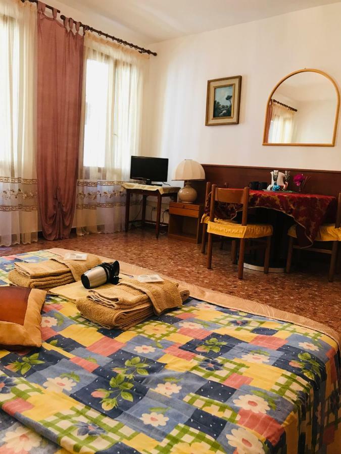 Venice Rainbow Hotel Luaran gambar