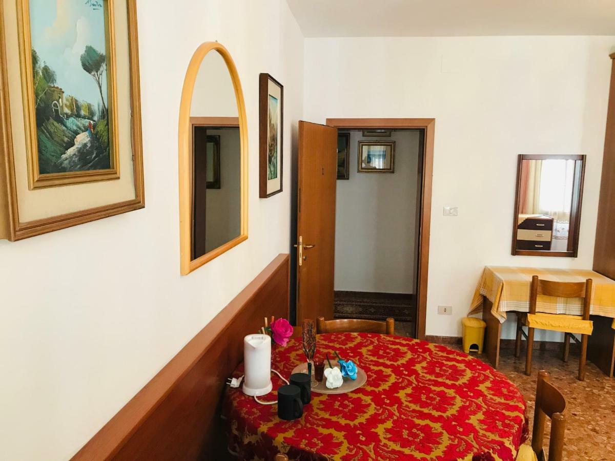 Venice Rainbow Hotel Luaran gambar